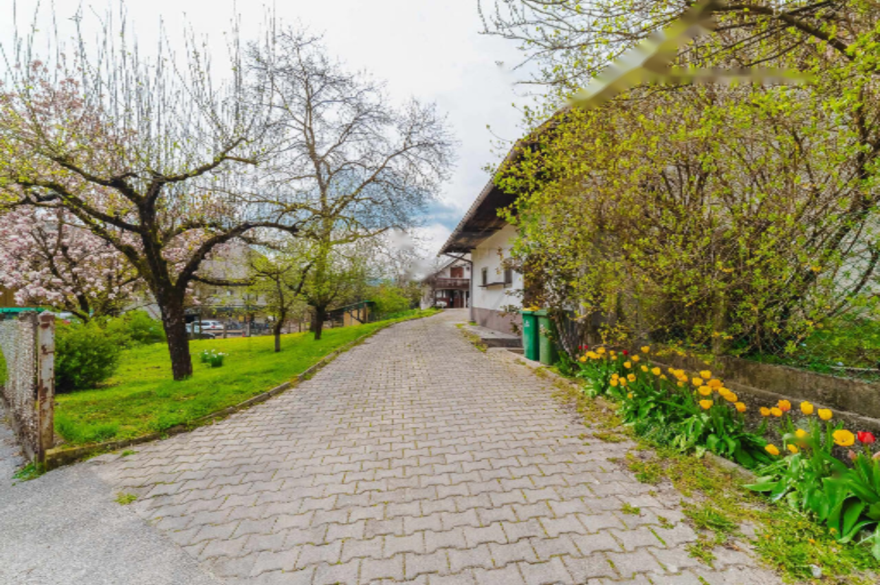 Земля в Радовлице, Словения, 2 096 м² - фото 8