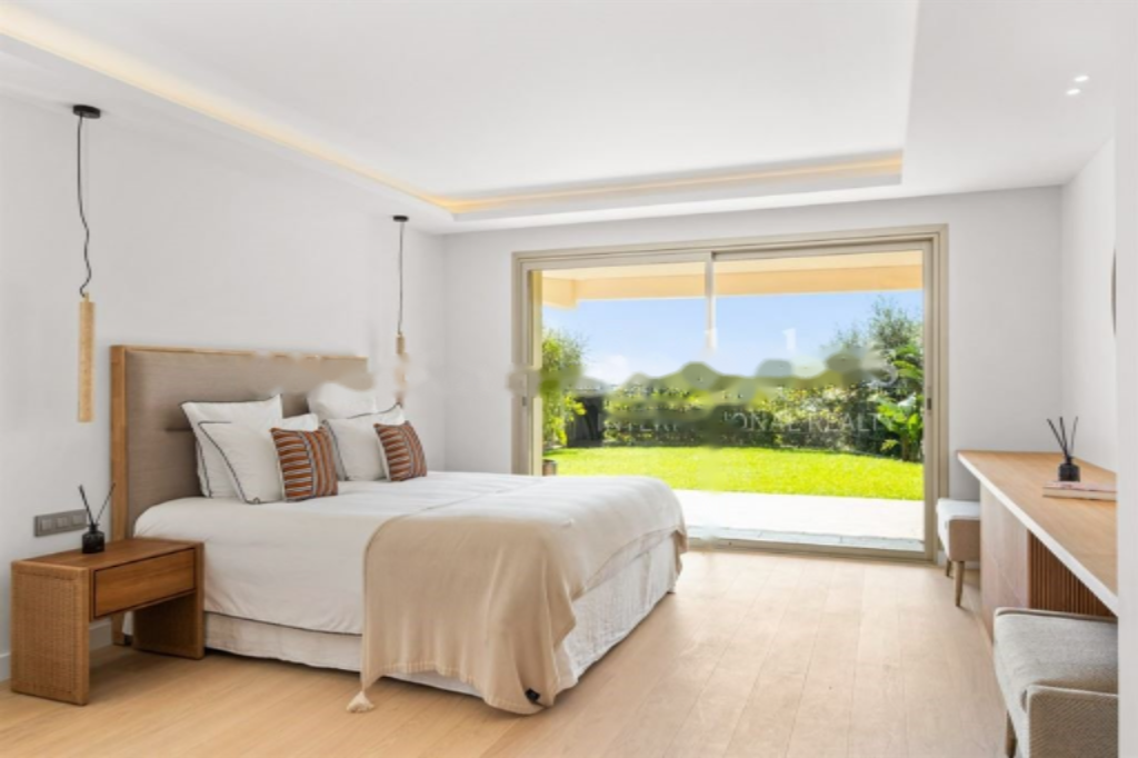 Квартира в Каннах, Франция, 315 м² - фото 13