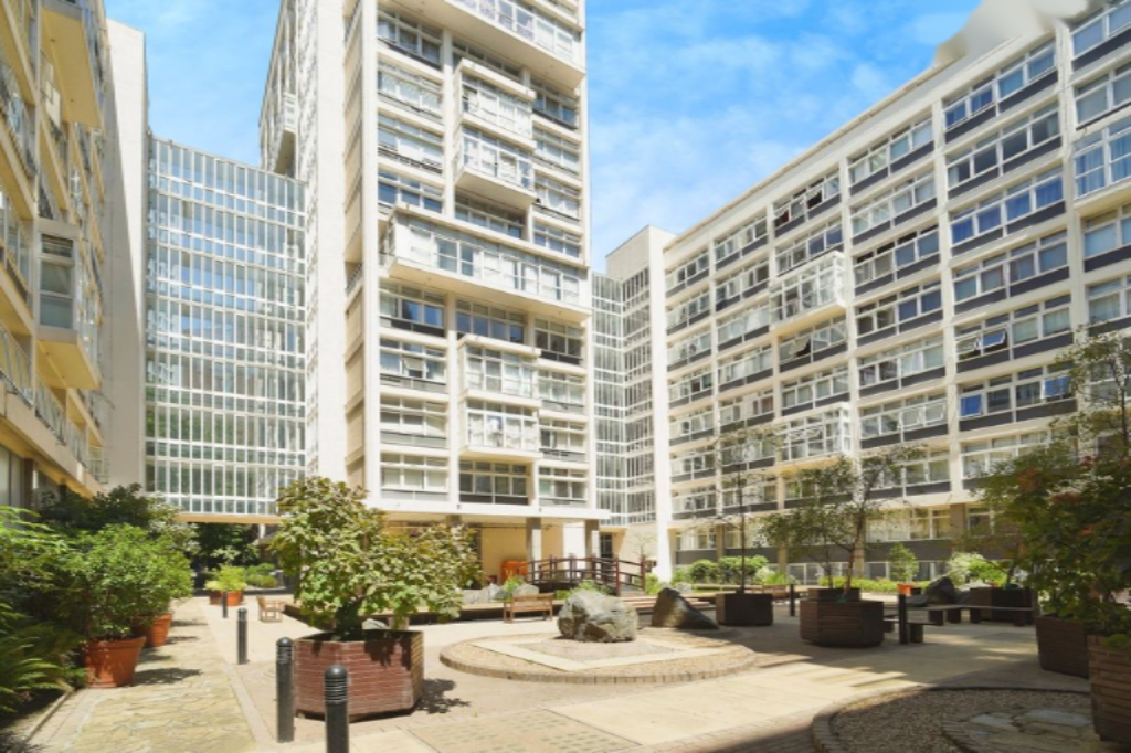 Квартира в Лондоне, Великобритания, 40 м² - фото 14