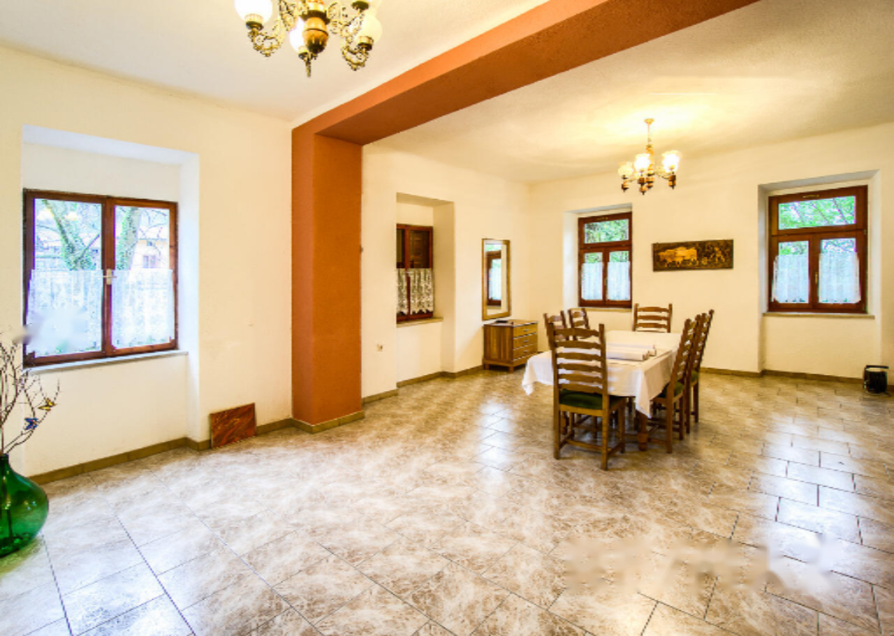 Ферма в Сежане, Словения, 3 327 м² - фото 14