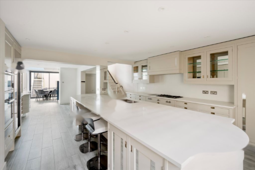 Квартира в Лондоне, Великобритания, 301 м² - фото 16