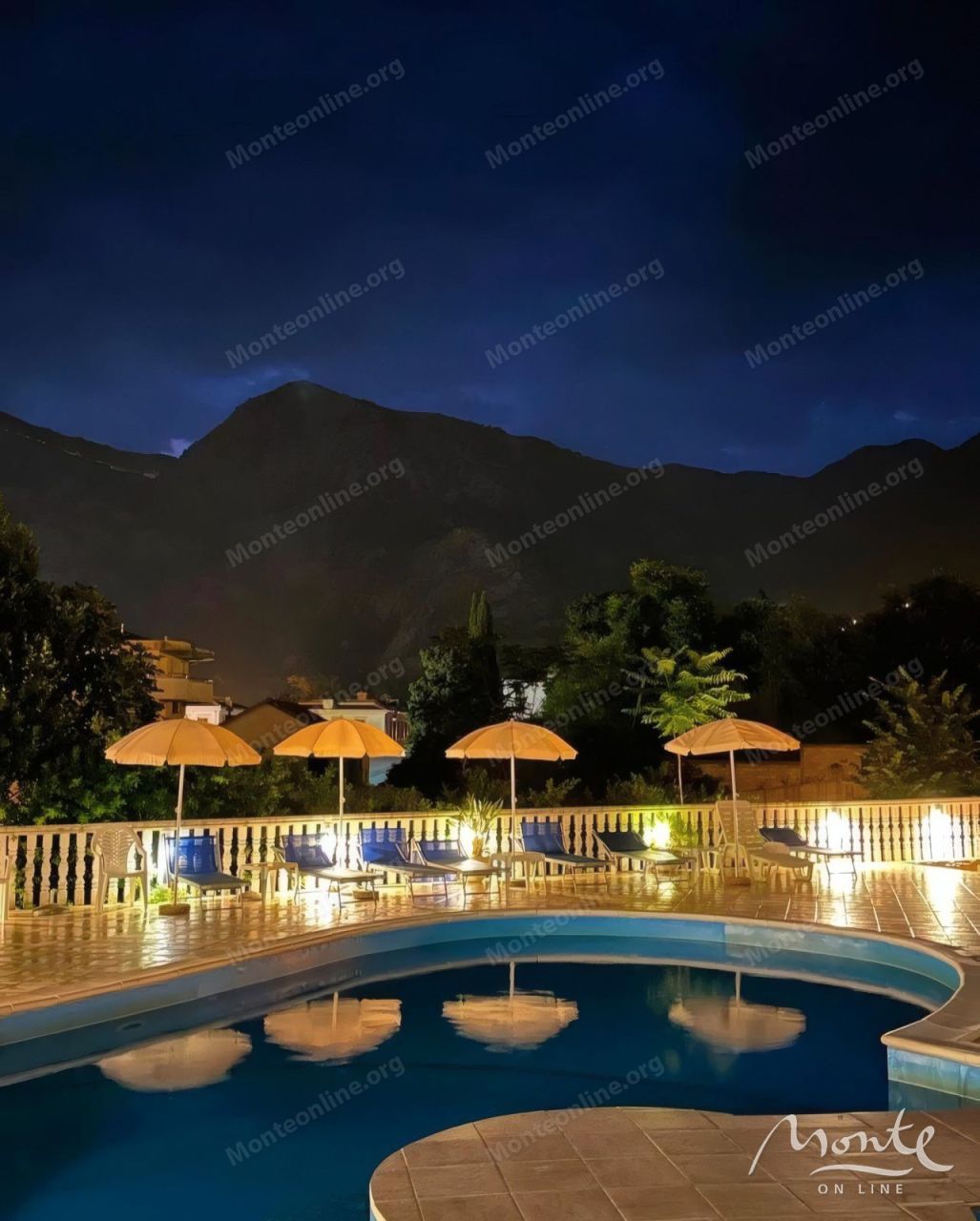 Отель, гостиница в Рисане, Черногория, 190 м² - фото 2