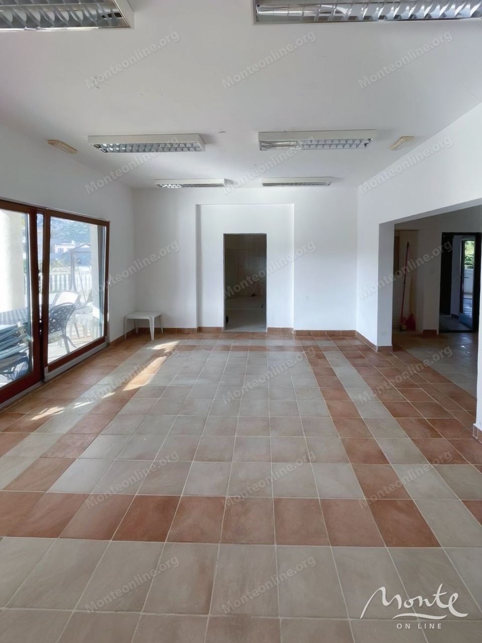 Отель, гостиница в Рисане, Черногория, 190 м² - фото 6