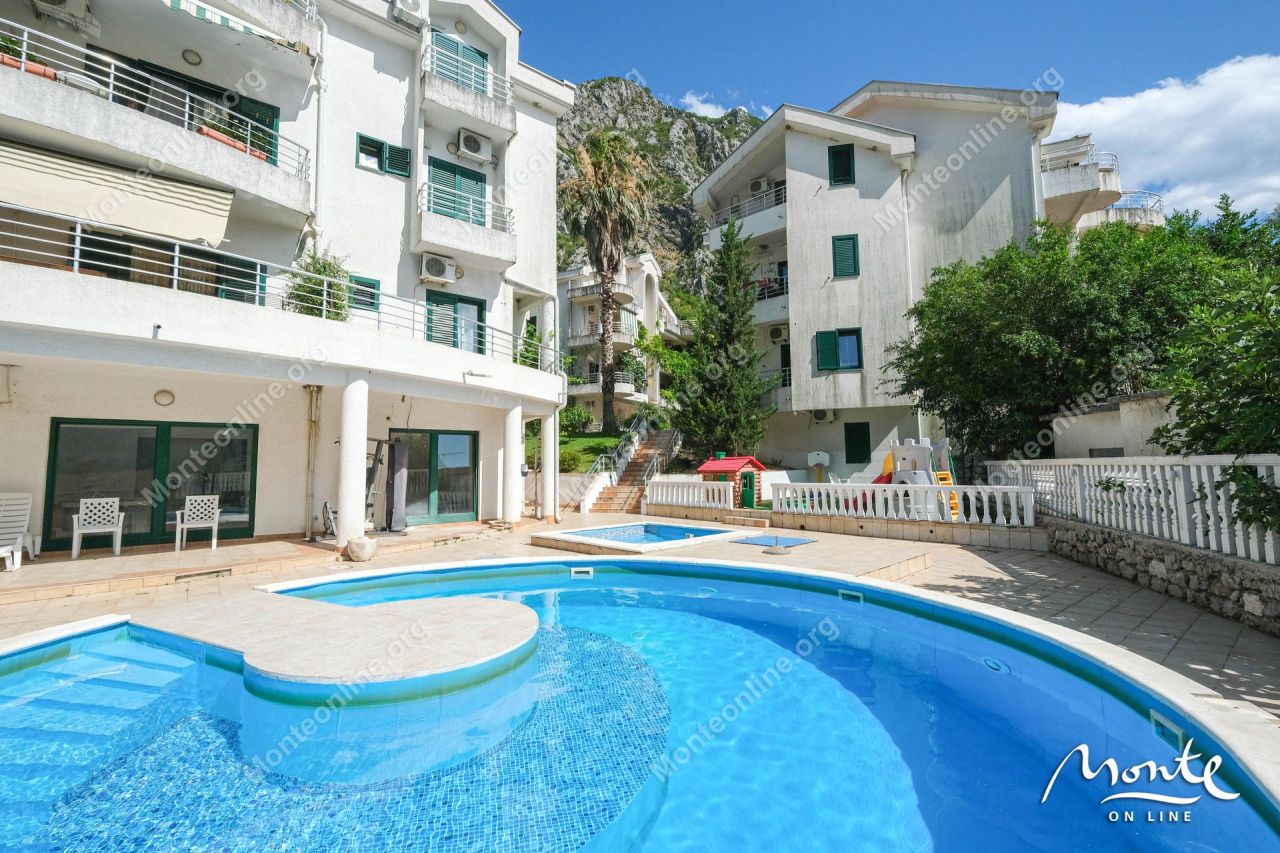 Отель, гостиница в Рисане, Черногория, 190 м² - фото 15