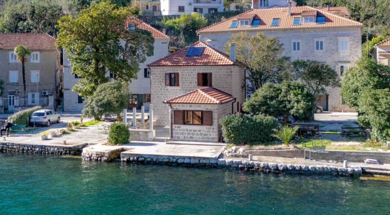 Дом в Муо, Черногория, 130 м² - фото 1