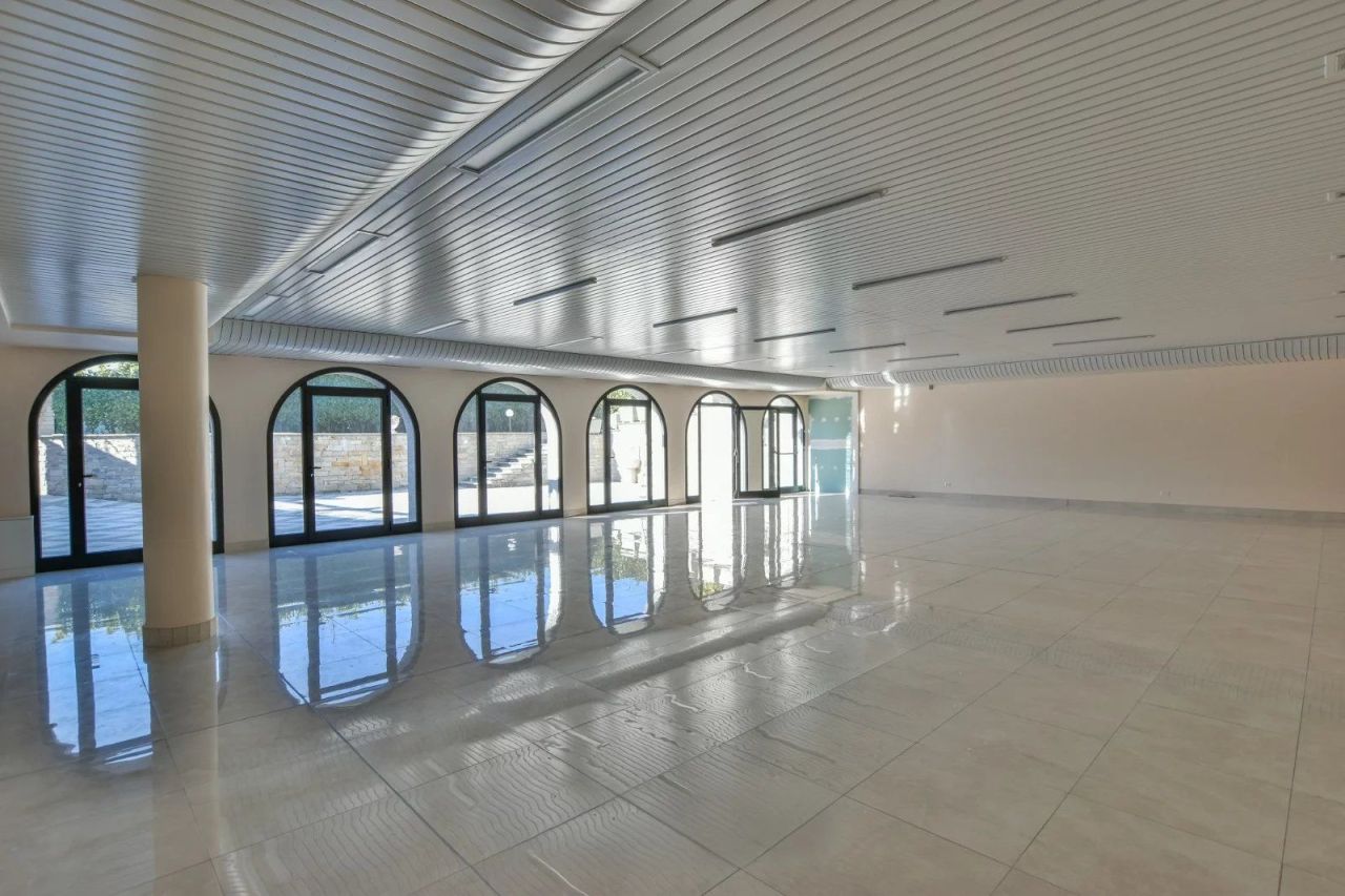 Вилла в Вербании, Италия, 750 м² - фото 15