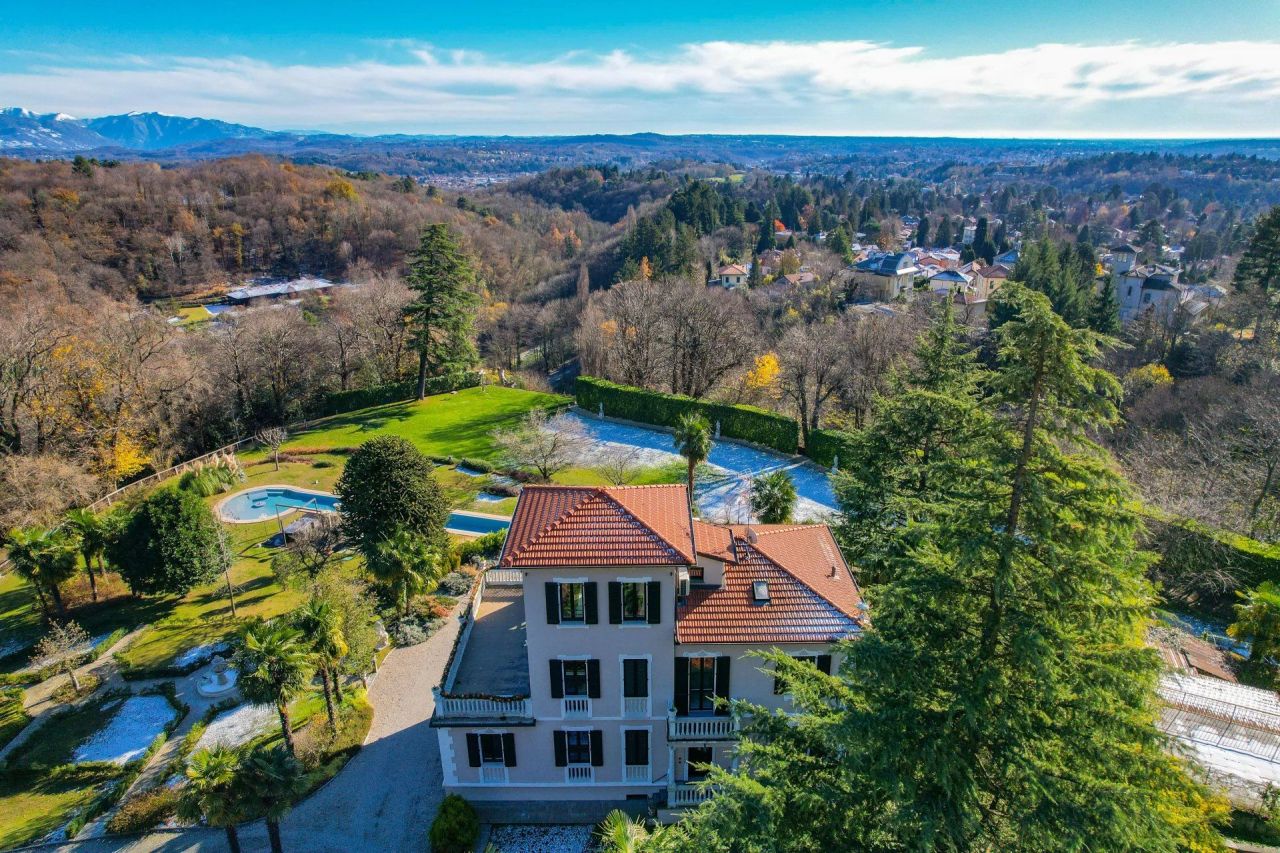 Вилла в Варесе, Италия, 500 м² - фото 3