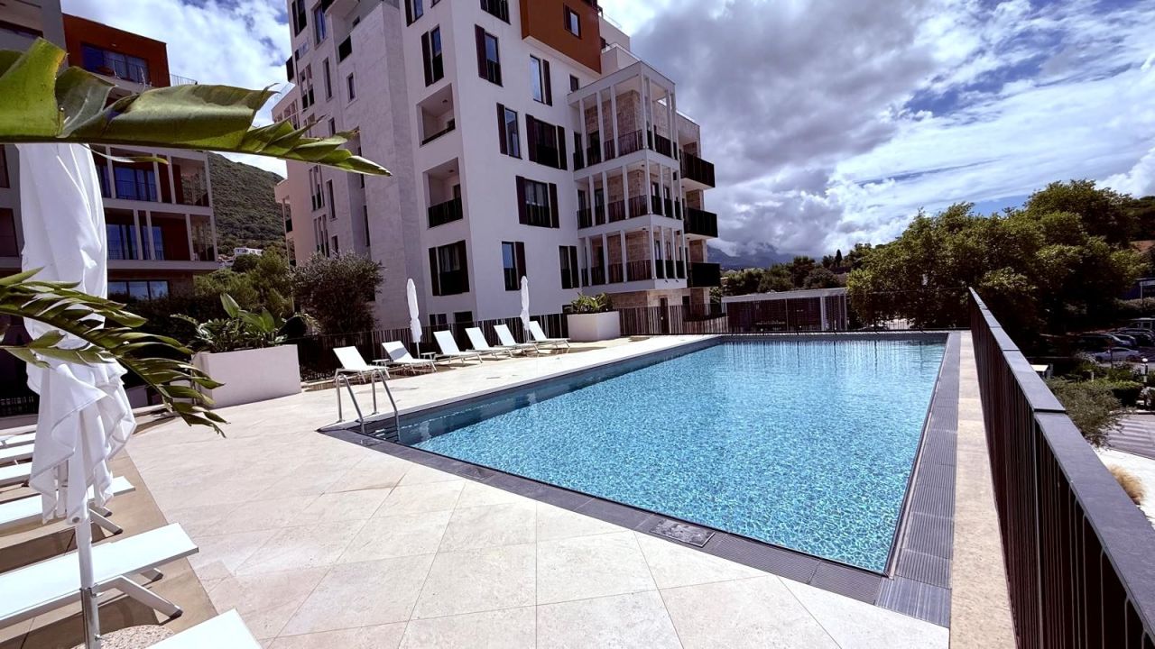 Апартаменты в Тивате, Черногория, 111 м² - фото 5