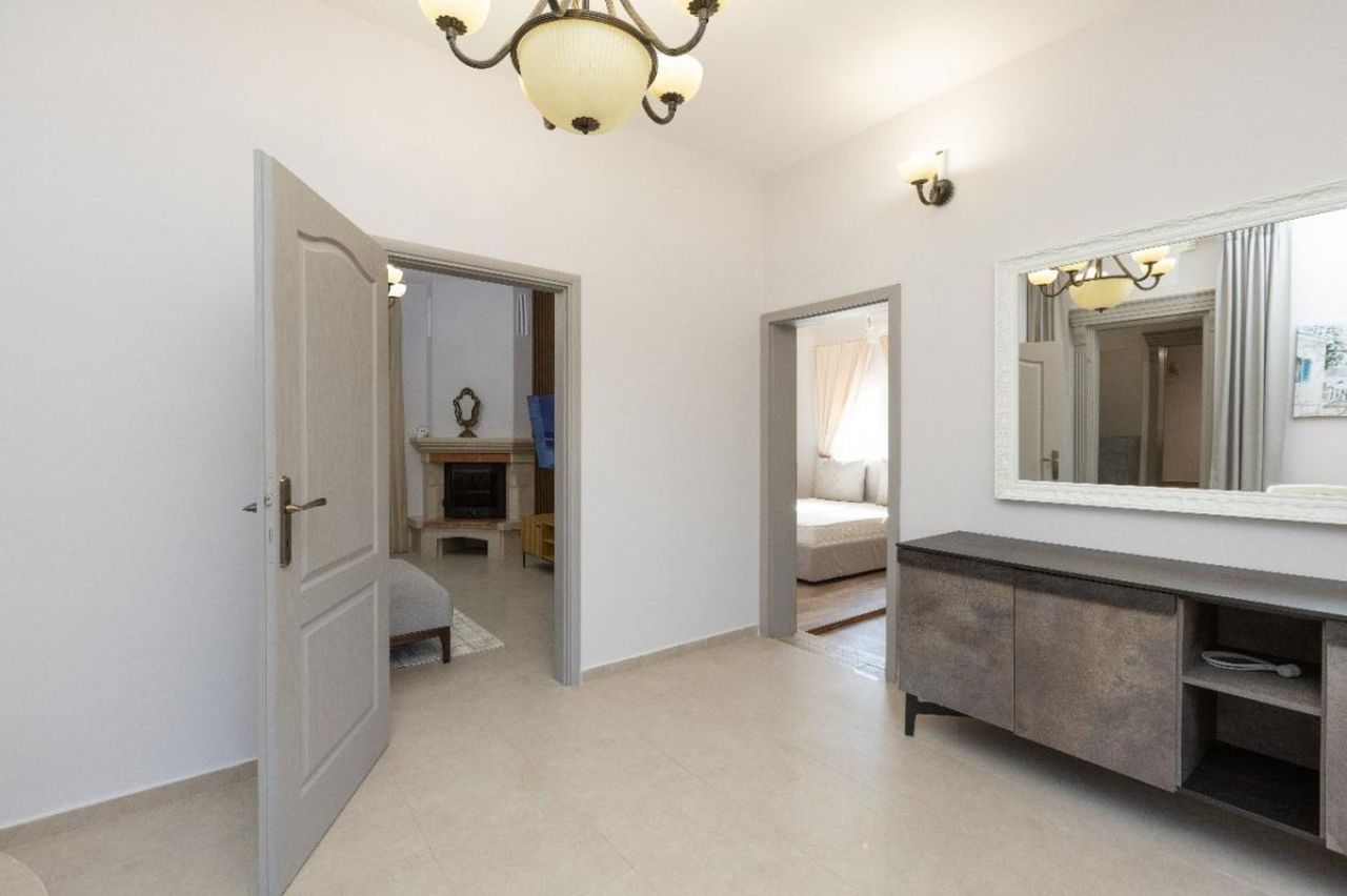 Дом в Тивате, Черногория, 234 м² - фото 18