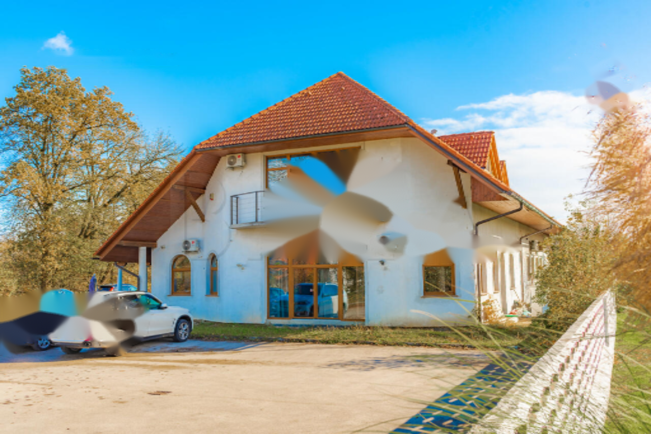 Офис в Любляне, Словения, 1 041 м² - фото 5