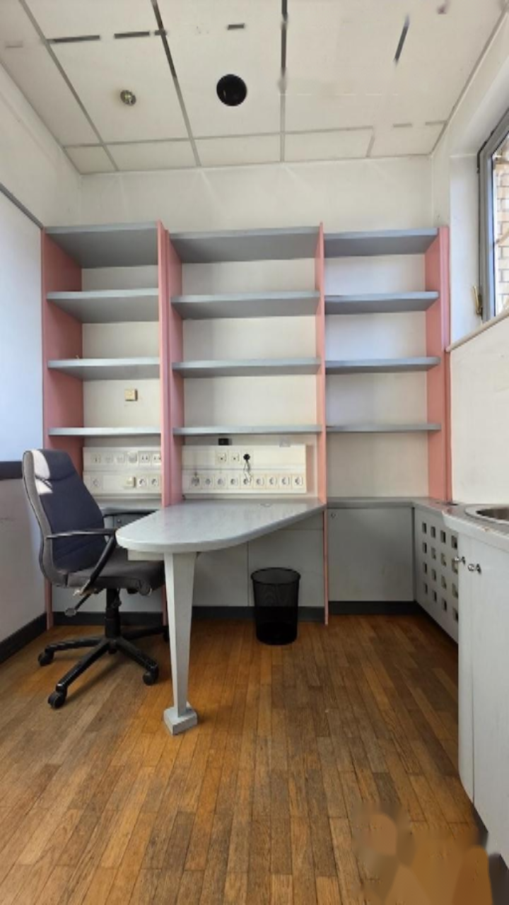 Офис в Любляне, Словения, 30 м² - фото 5