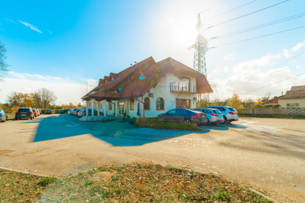 Офис в Любляне, Словения, 1 041 м² - фото 6