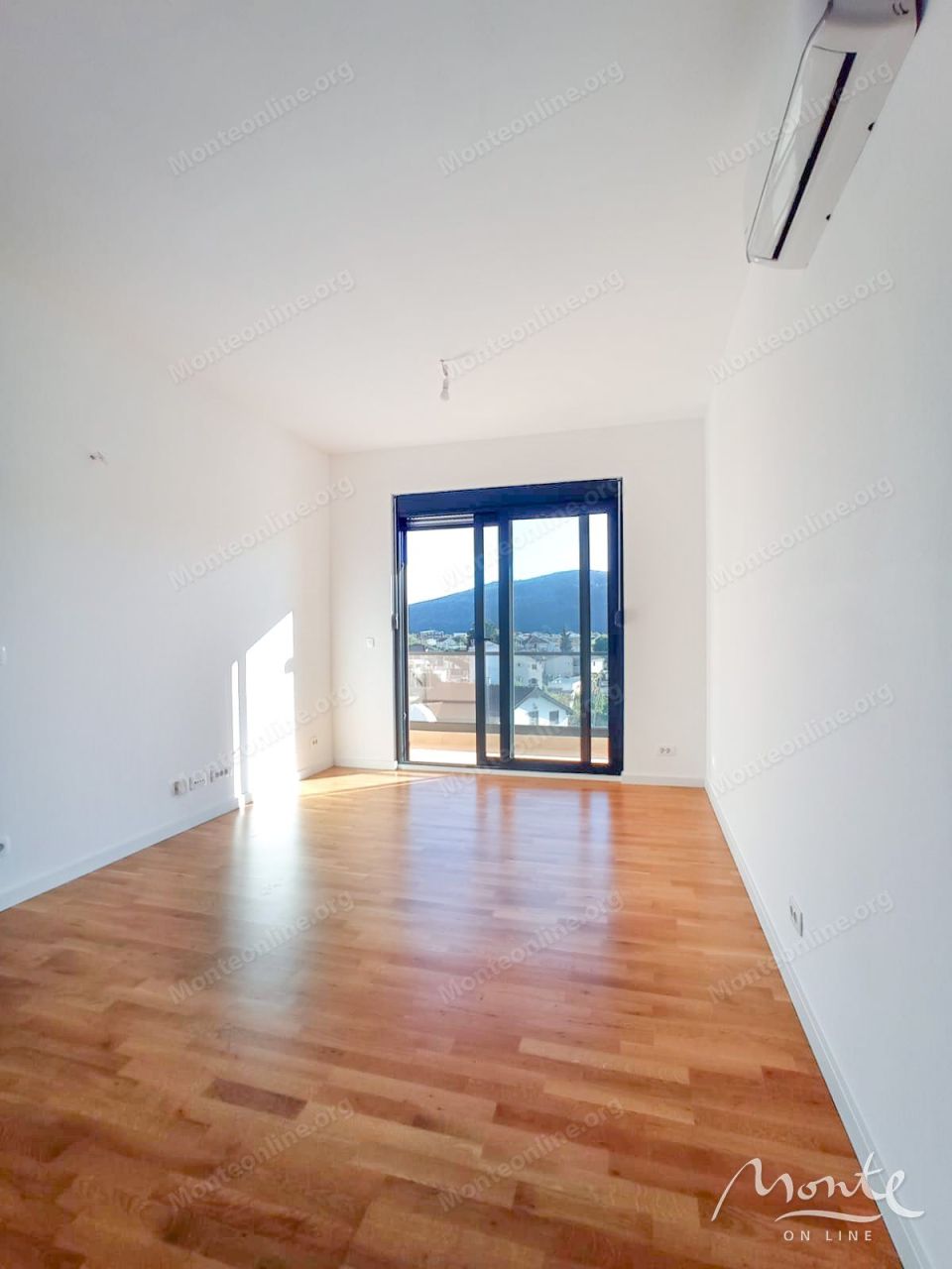 Апартаменты в Баре, Черногория, 61 м² - фото 4