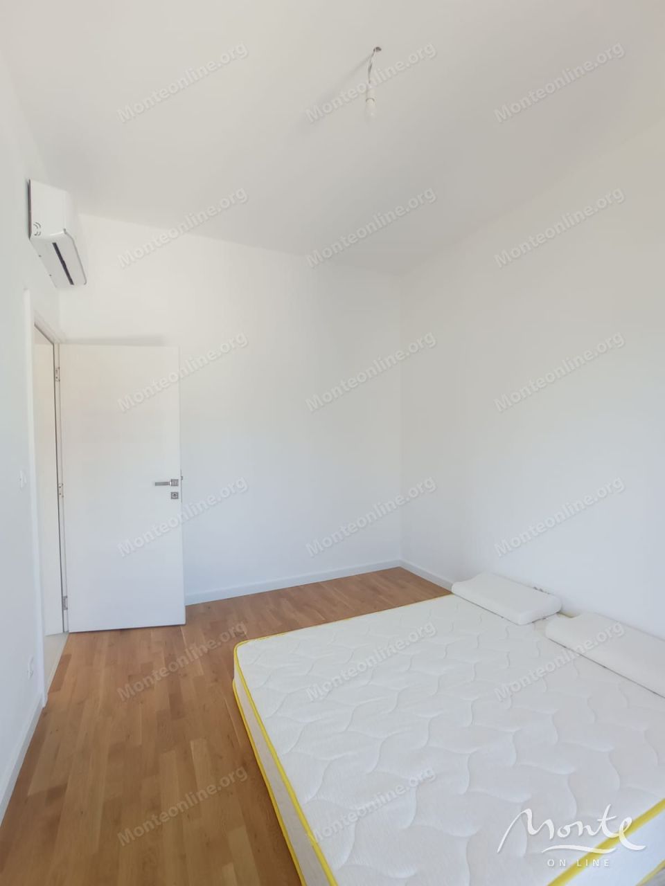 Апартаменты в Баре, Черногория, 61 м² - фото 8