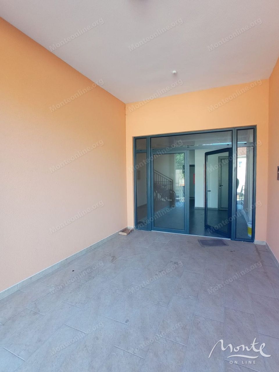 Апартаменты в Баре, Черногория, 61 м² - фото 17