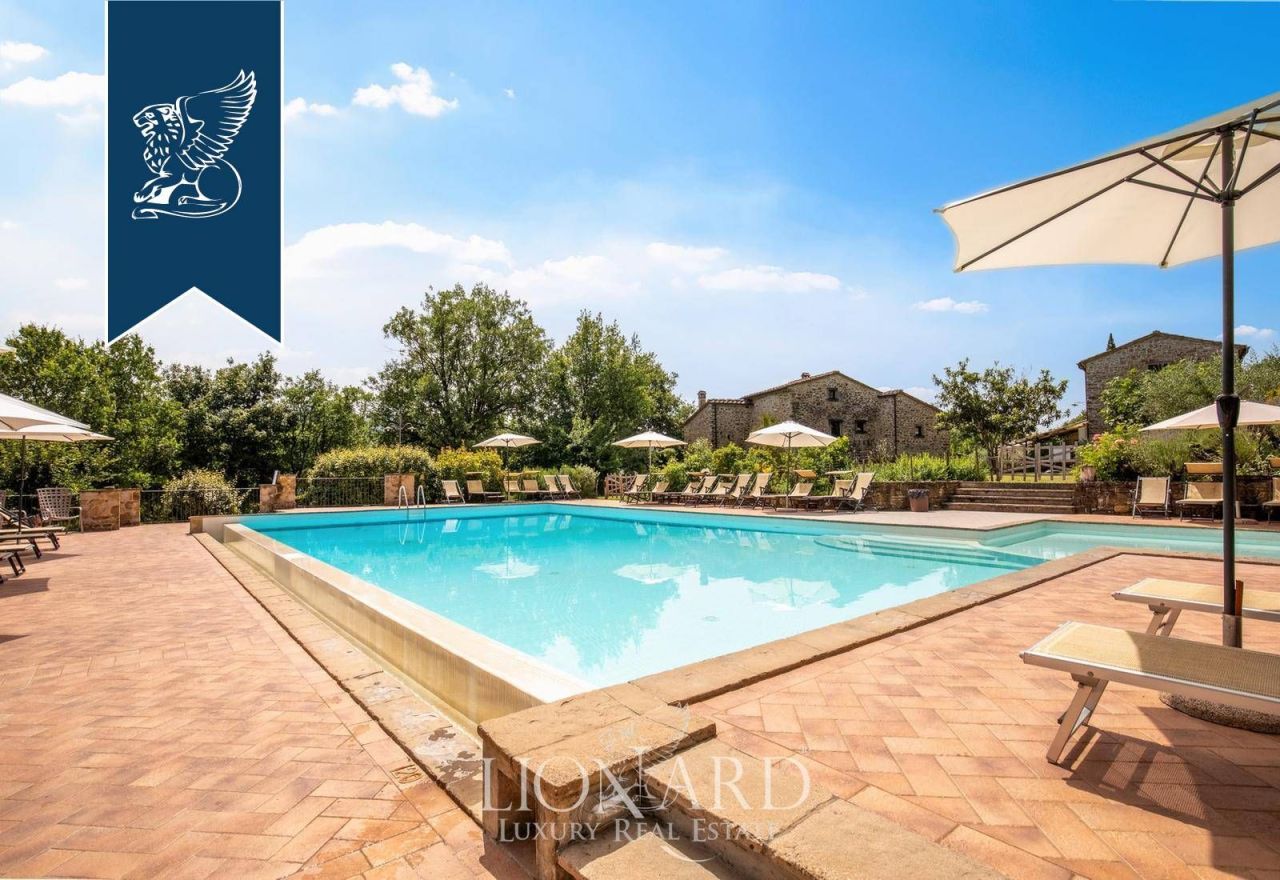 Ферма в Ареццо, Италия, 1 186 м² - фото 5