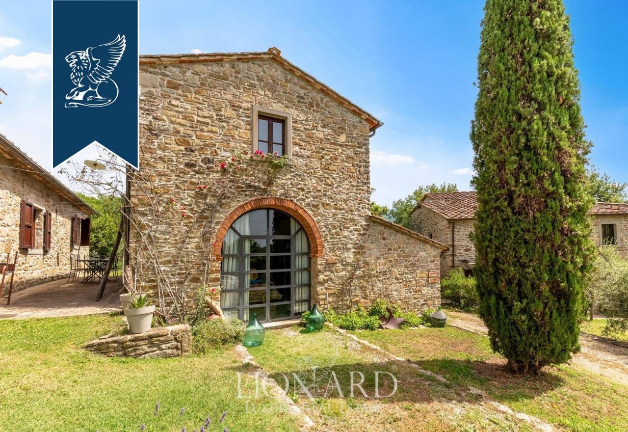 Ферма в Ареццо, Италия, 1 186 м² - фото 10