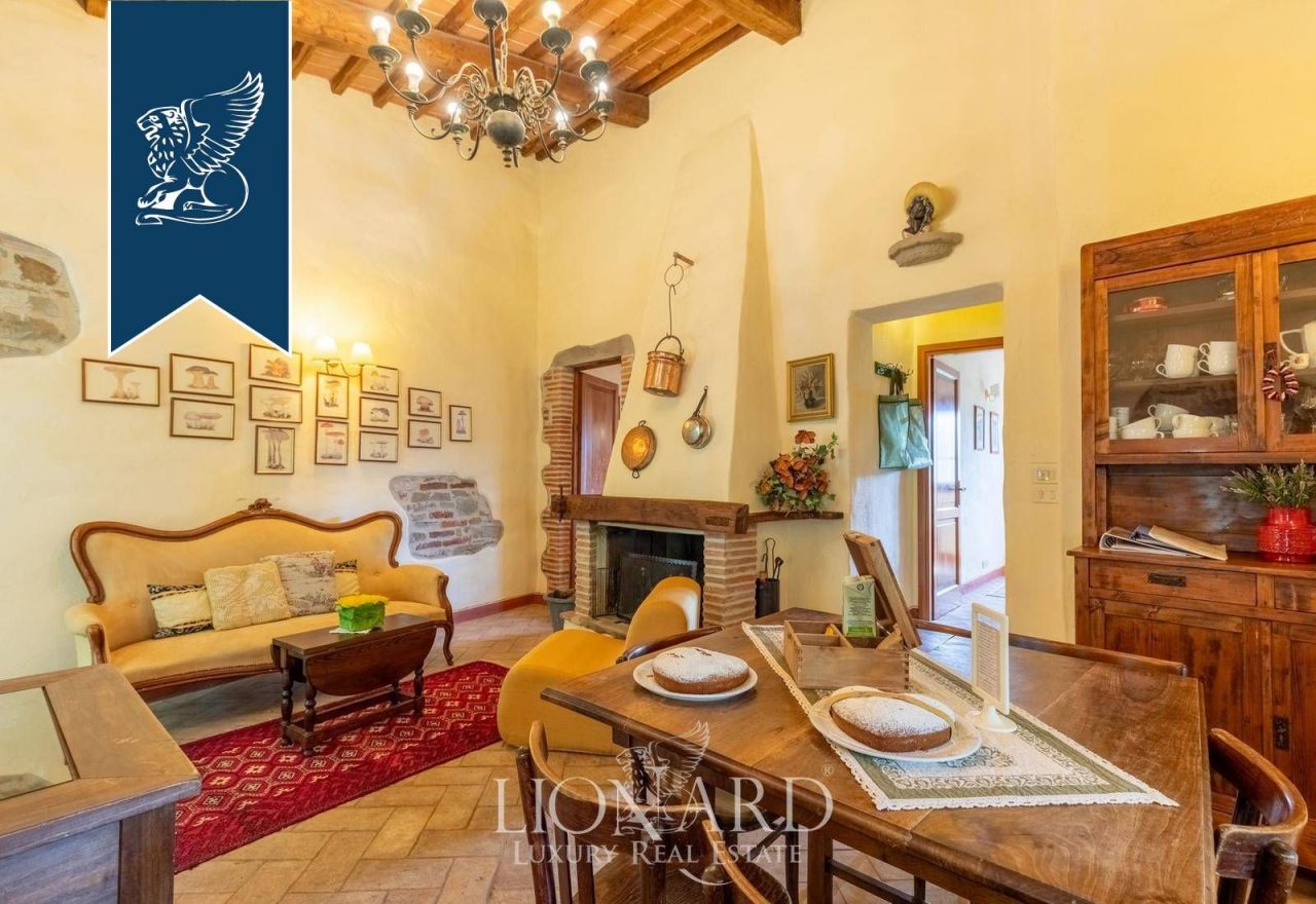 Ферма в Ареццо, Италия, 1 186 м² - фото 17