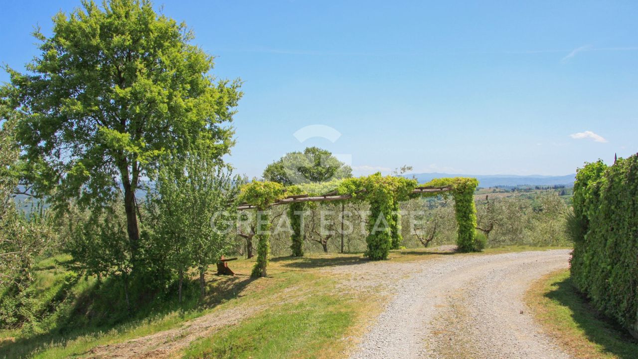 Дом в Четоне, Италия, 482.65 м² - фото 6