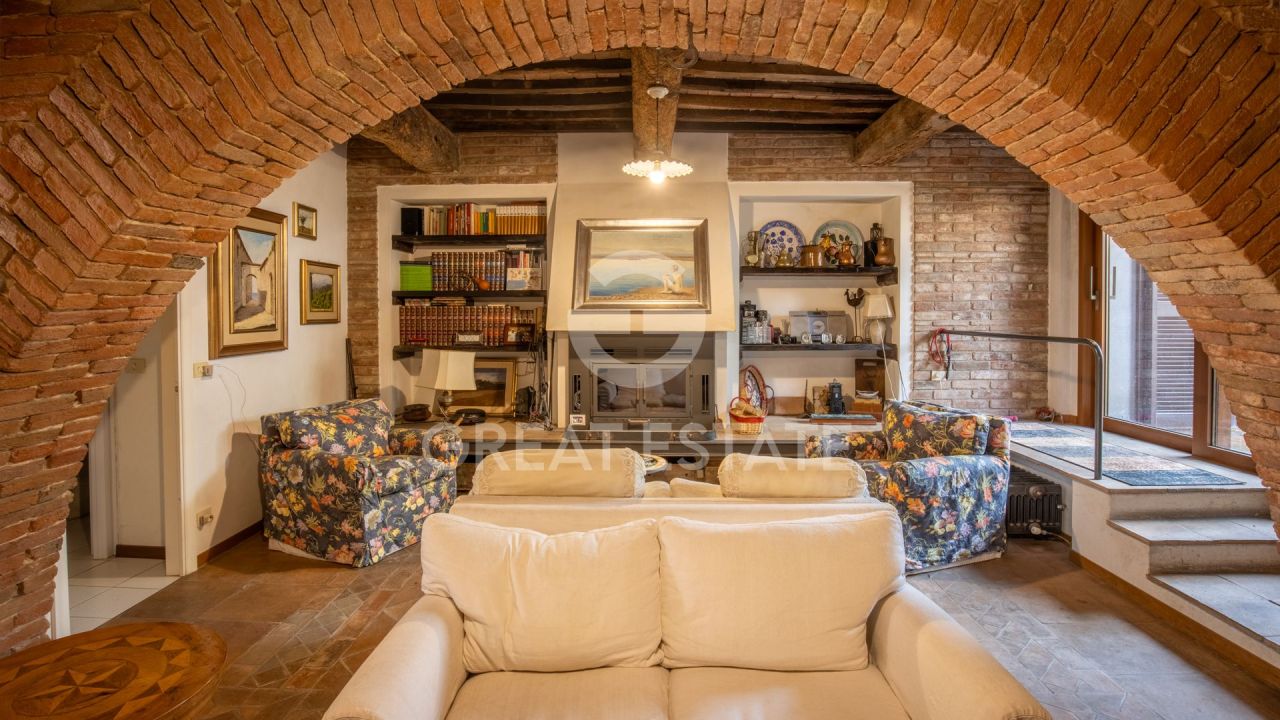 Апартаменты в Кастильоне-дель-Лаго, Италия, 283.2 м² - фото 10