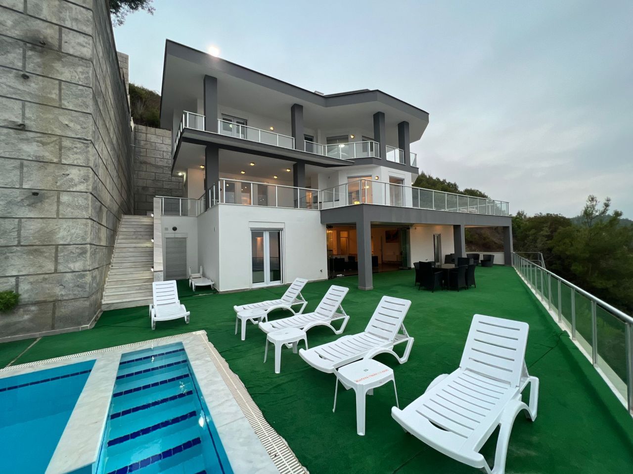 Вилла в Алании, Турция, 330 м² - фото 1