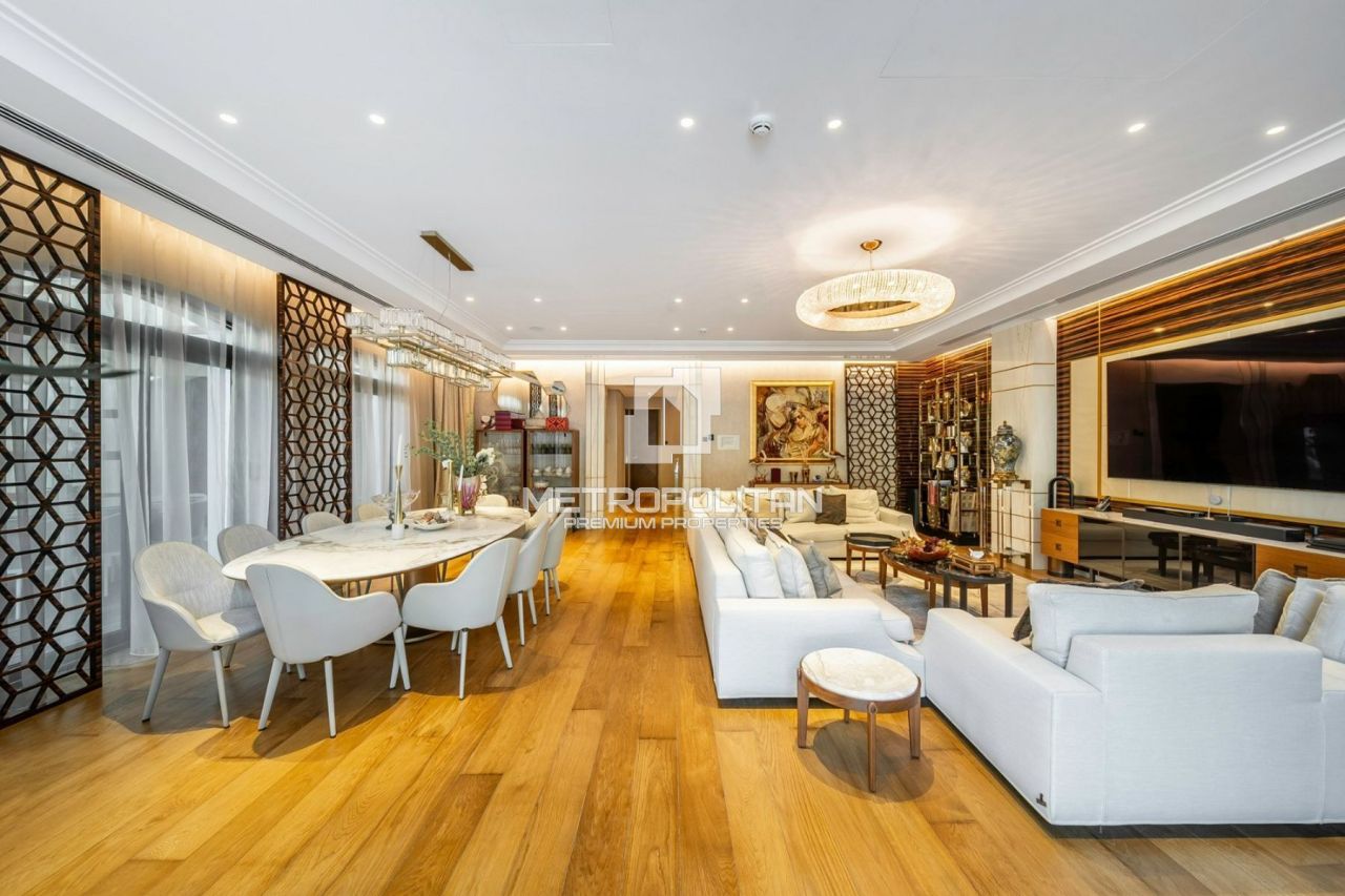 Вилла в Дубае, ОАЭ, 650 м² - фото 1