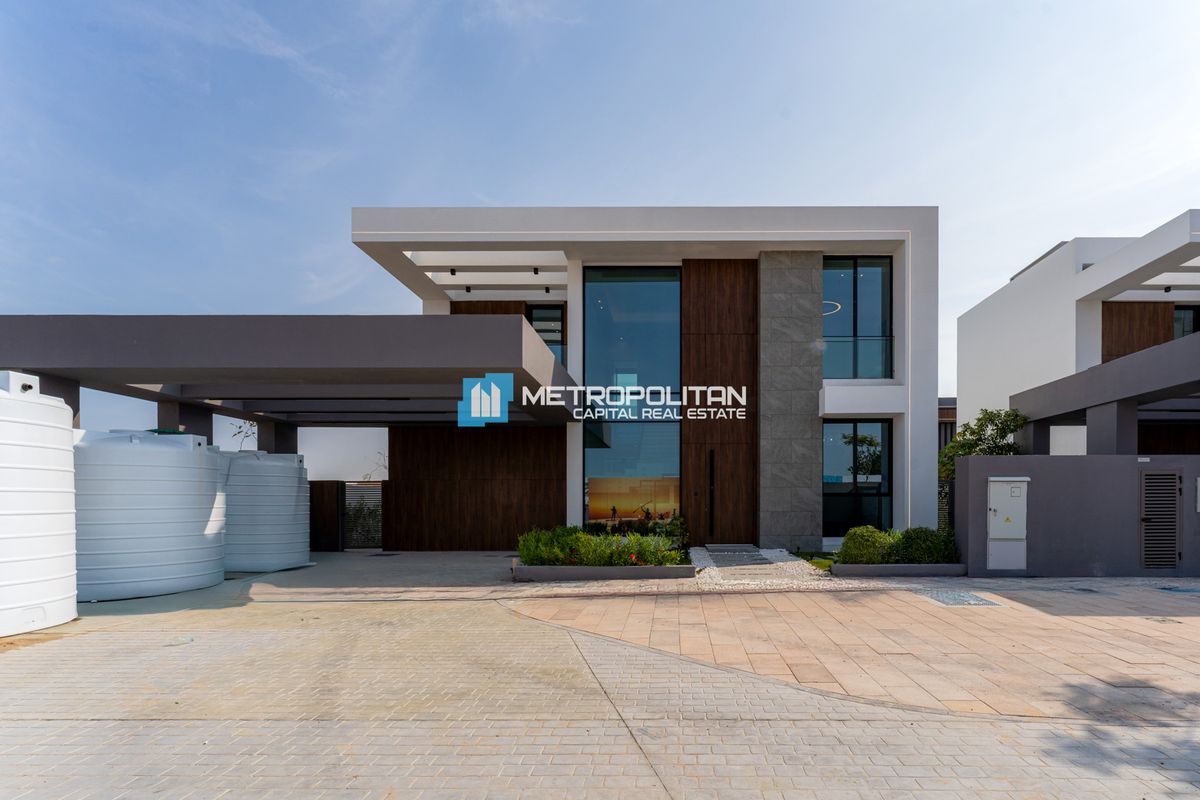 Вилла в Абу-Даби, ОАЭ, 340 м² - фото 2