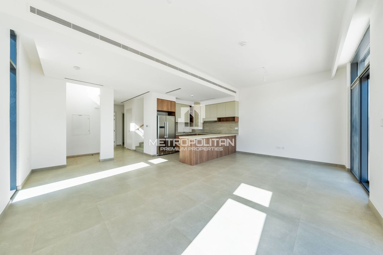 Таунхаус в Дубае, ОАЭ, 237 м² - фото 2