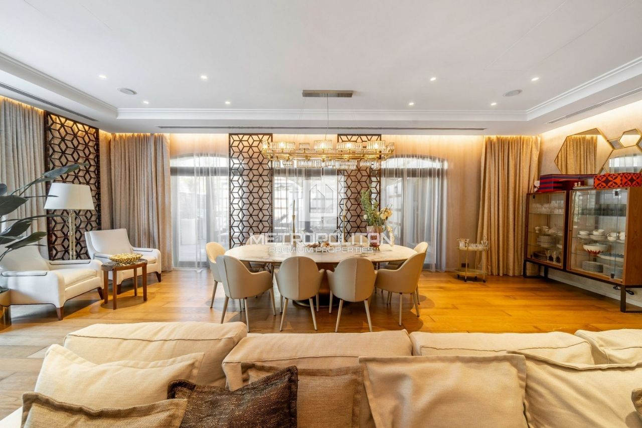 Вилла в Дубае, ОАЭ, 650 м² - фото 2