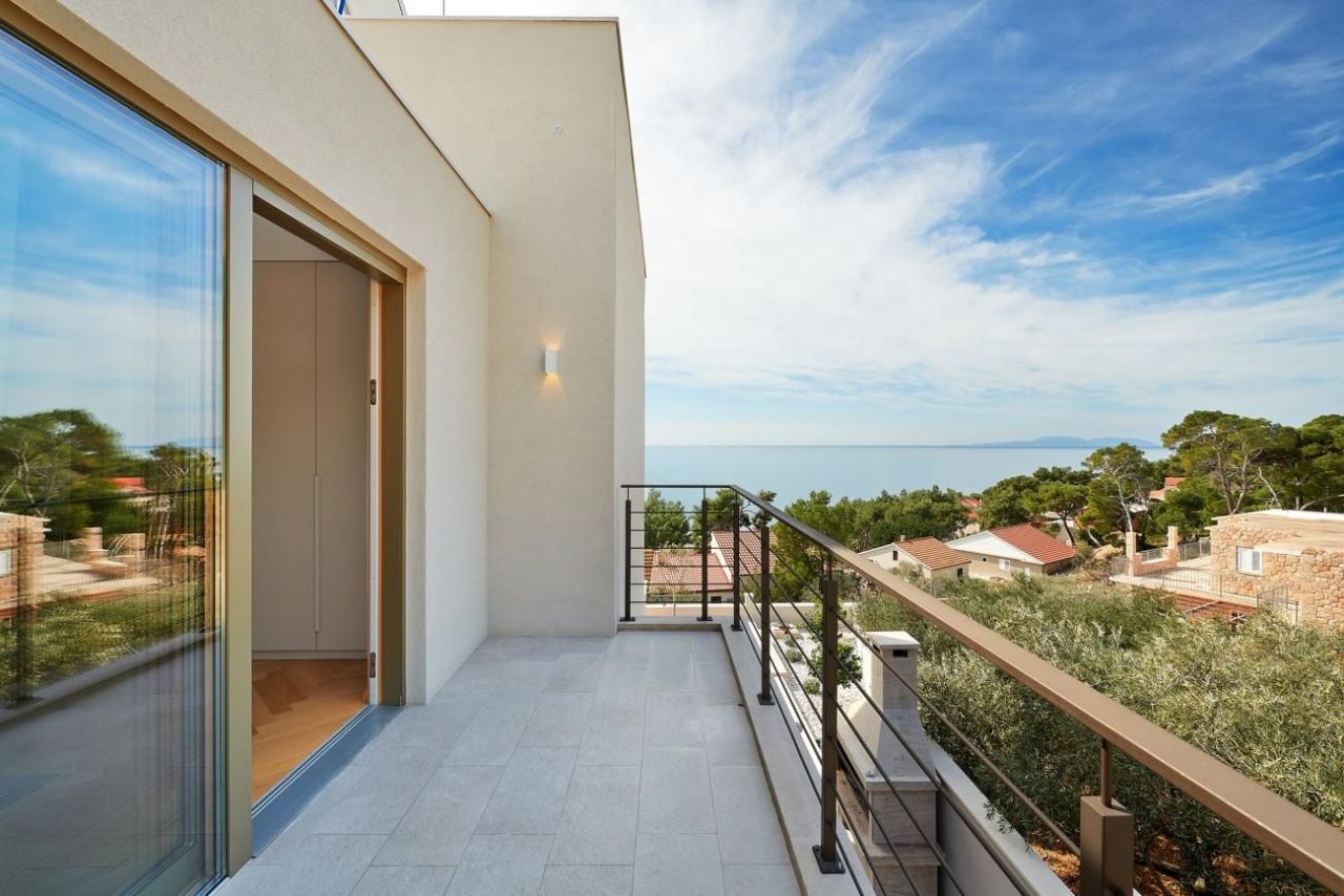 Вилла на Хваре, Хорватия, 240 м² - фото 8