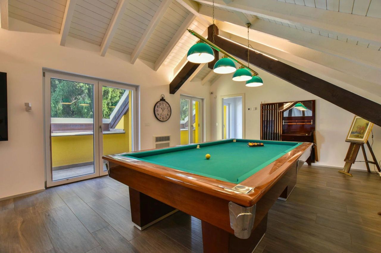 Вилла в Анджере, Италия, 300 м² - фото 16