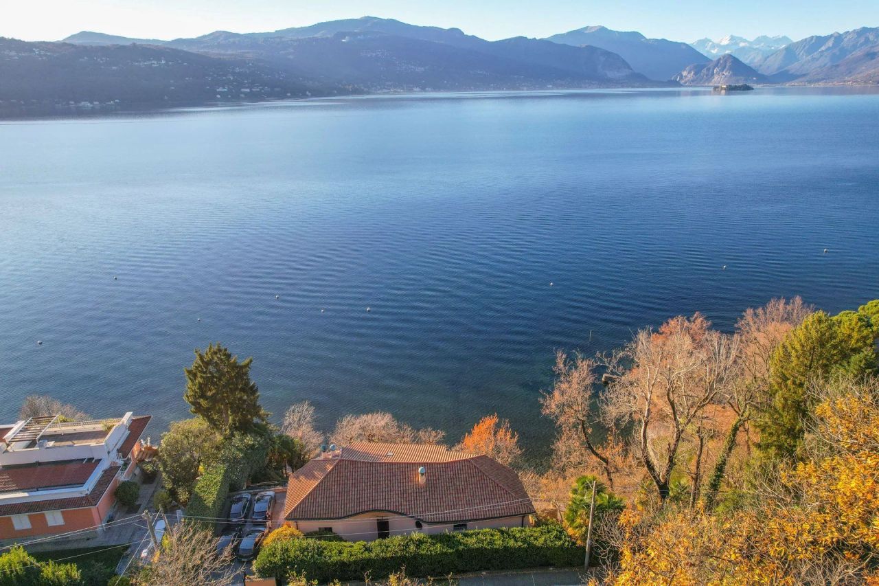 Вилла в Леджуно, Италия, 370 м² - фото 3