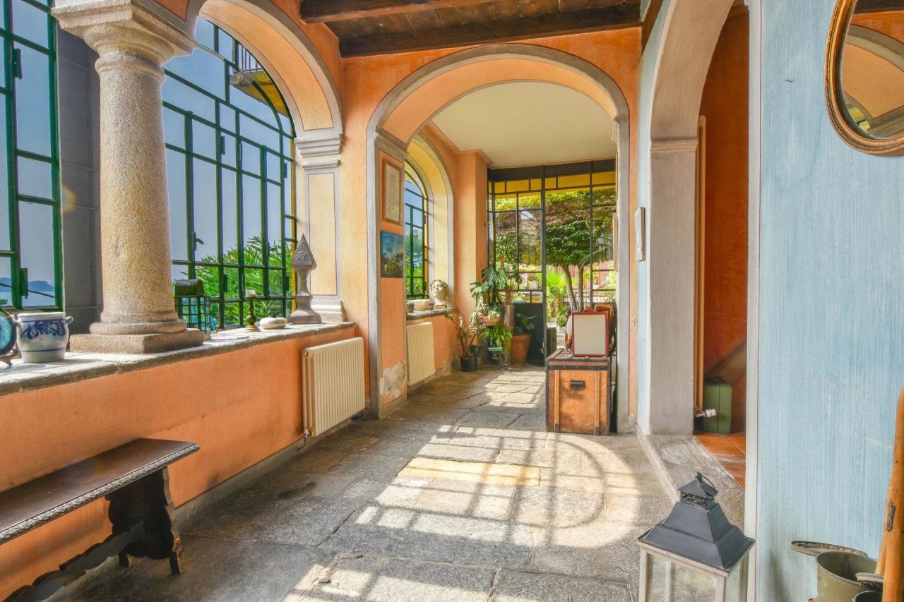 Вилла в Лезе, Италия, 516 м² - фото 6