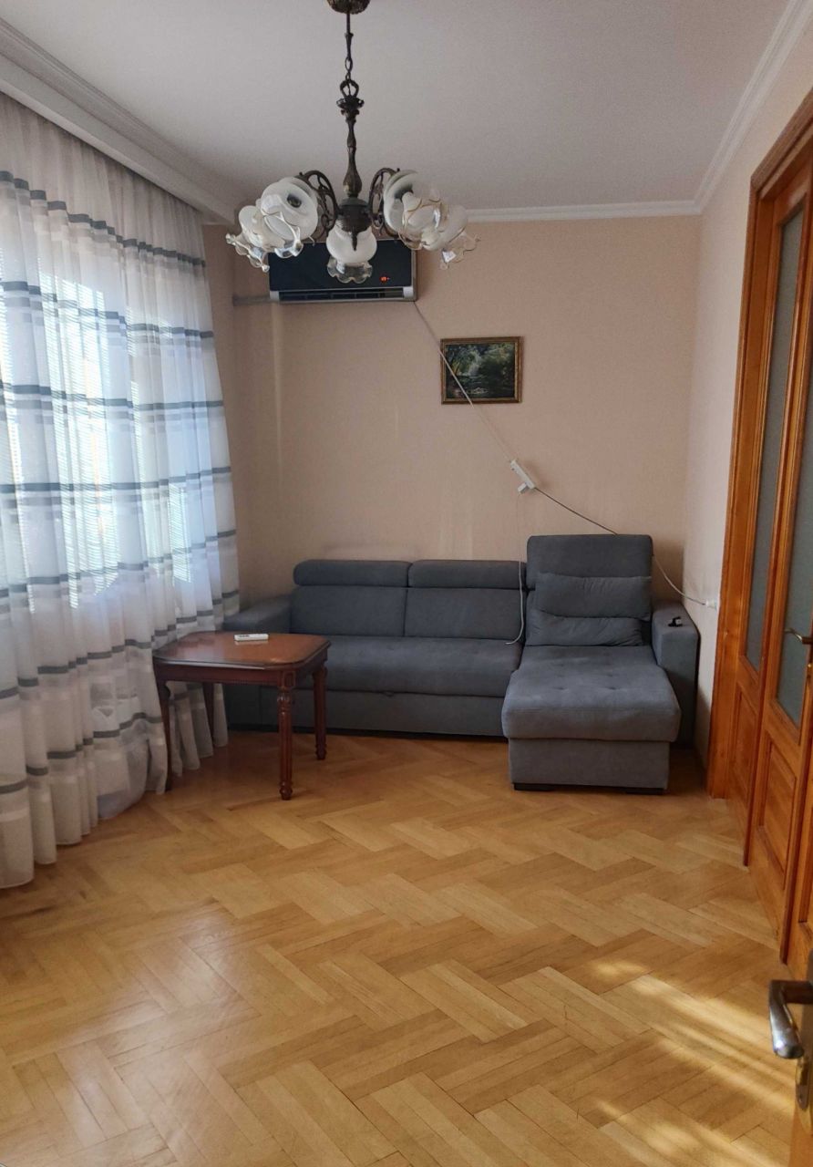 Квартира в Тбилиси, Грузия, 100 м² - фото 1