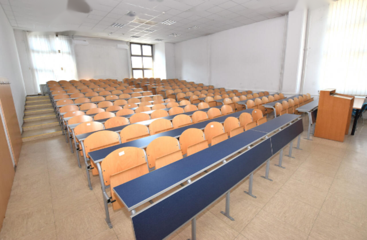 Офис в Любляне, Словения, 260 м² - фото 1