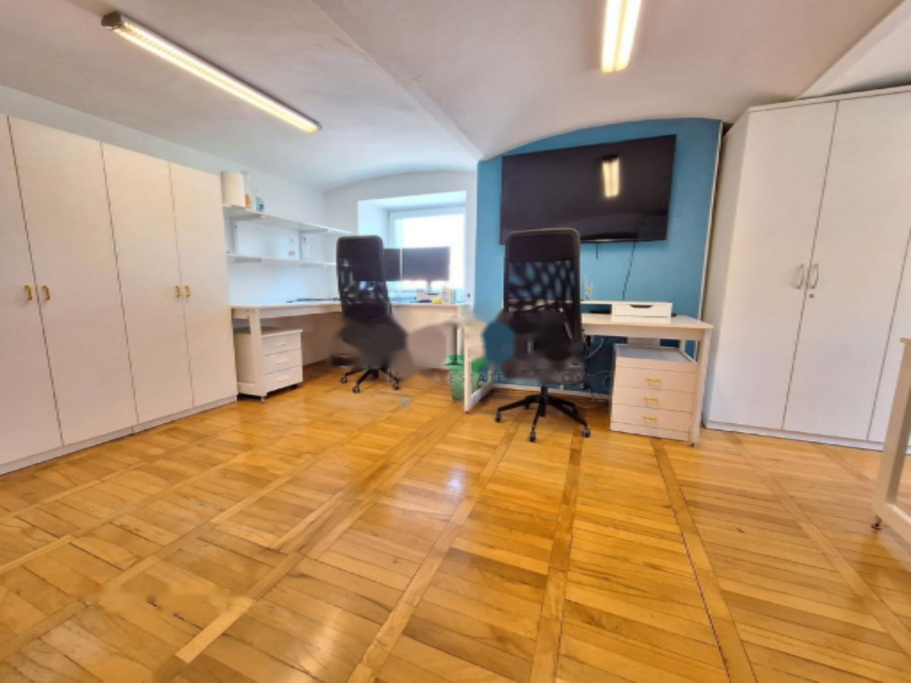 Офис в Любляне, Словения, 53 м² - фото 1