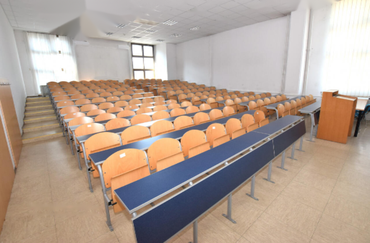 Офис в Любляне, Словения, 560 м² - фото 1