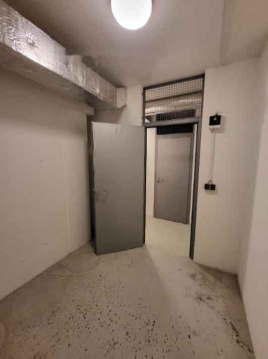 Офис в Любляне, Словения, 6 м² - фото 1