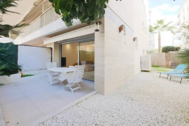 Квартира в Каннах, Франция, 47 м² - фото 1