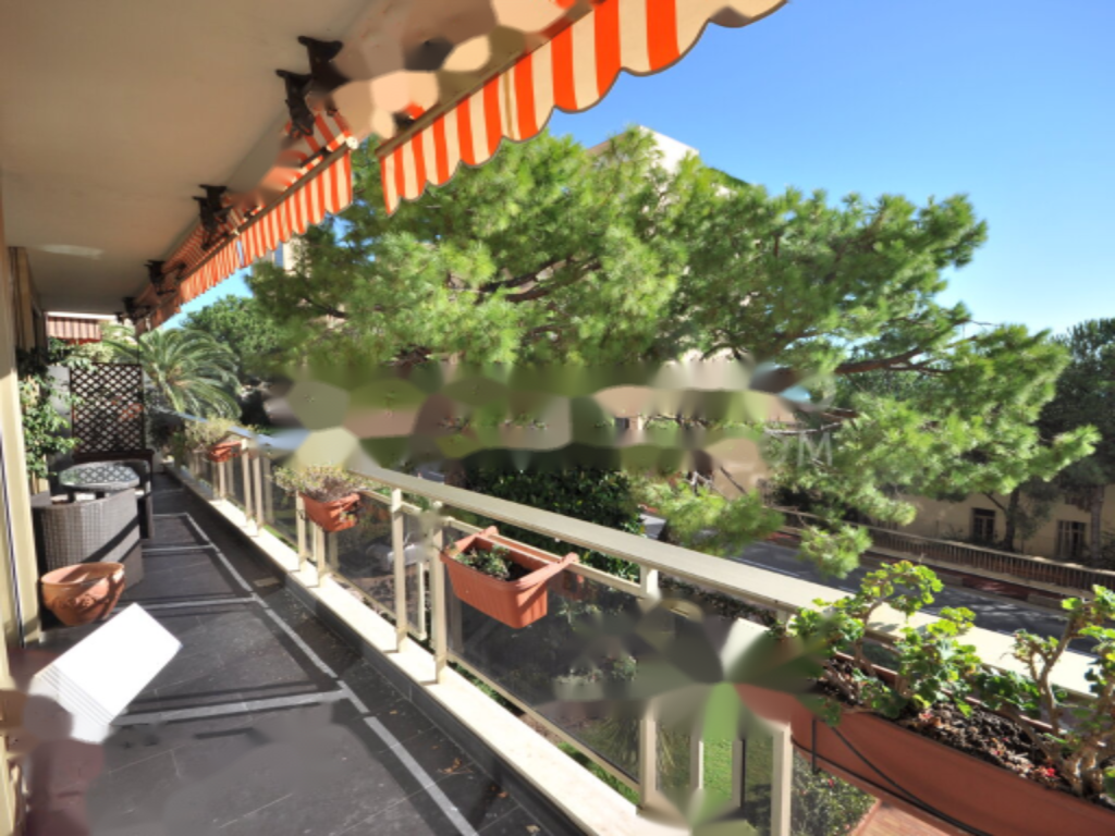 Квартира в Ларвотто, Монако, 93 м² - фото 1