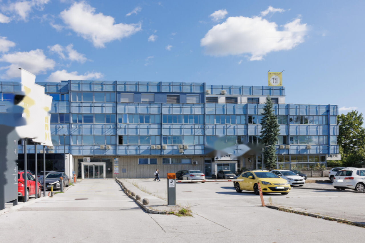 Офис в Любляне, Словения, 573 м² - фото 1