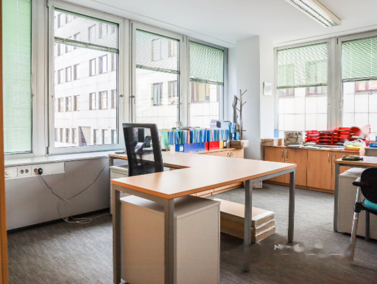 Офис в Любляне, Словения, 487 м² - фото 1