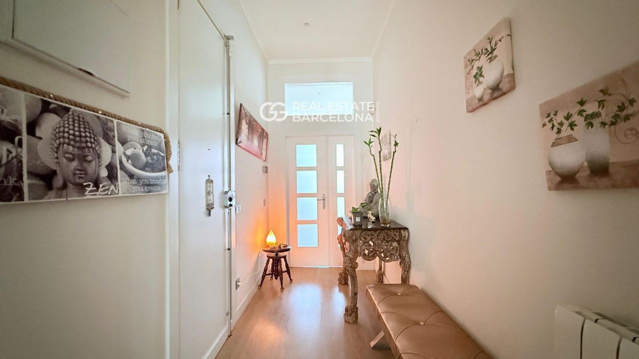 Дом в Барселоне, Испания, 650 м² - фото 4