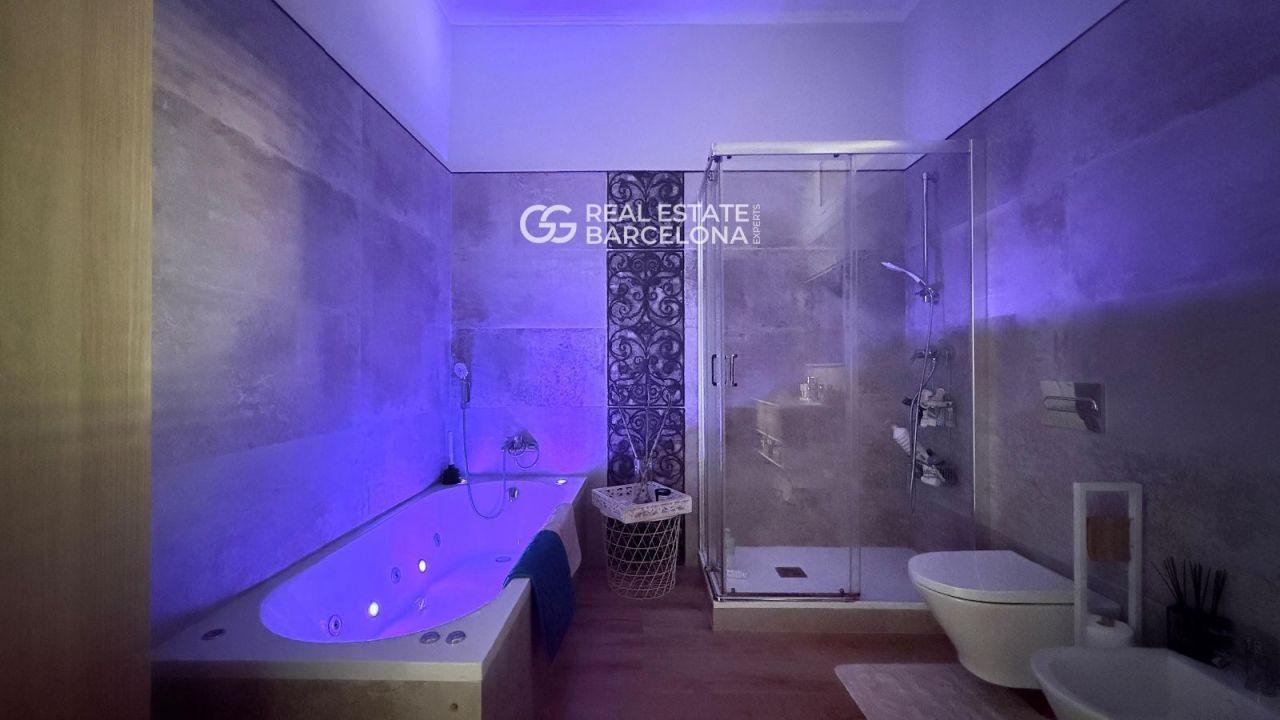 Дом в Барселоне, Испания, 650 м² - фото 16