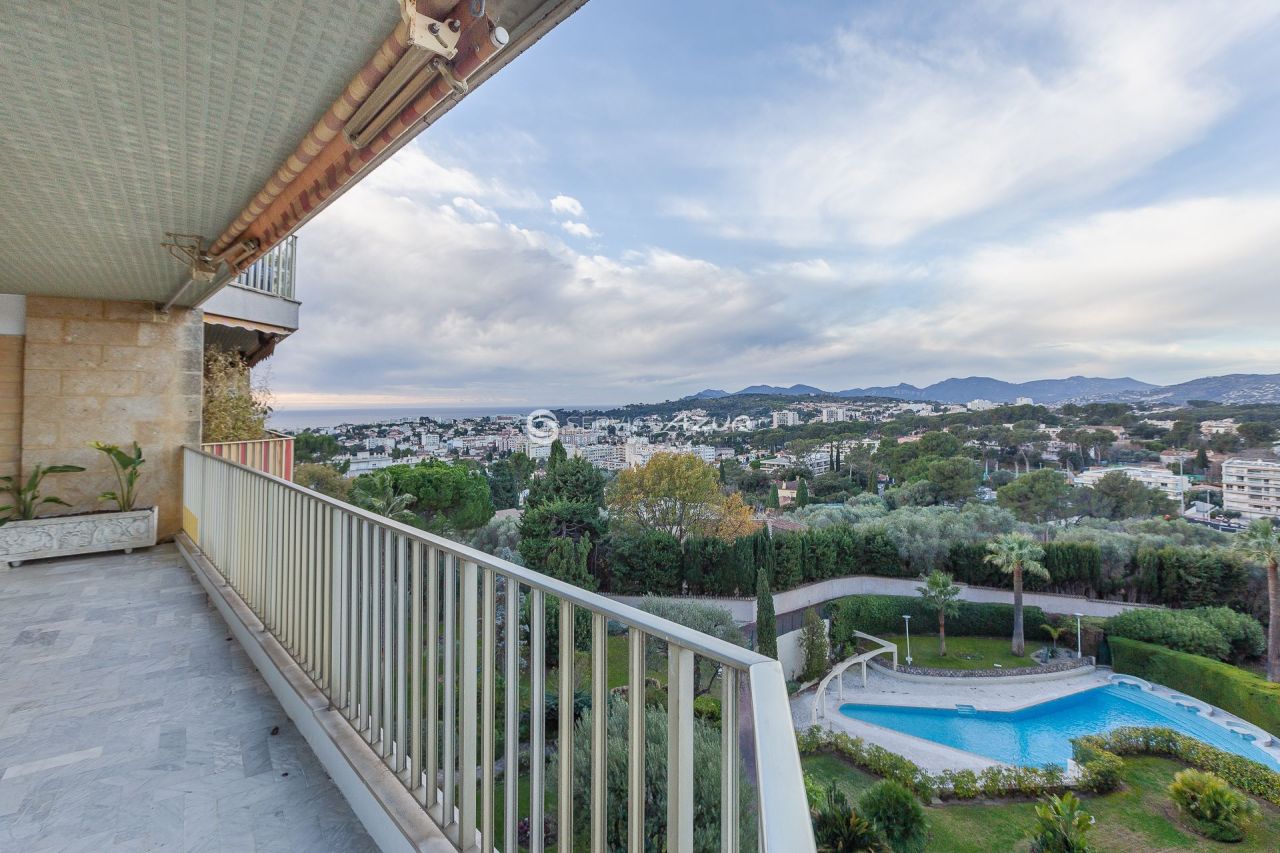 Апартаменты в Ле-Канне, Франция, 110 м² - фото 12