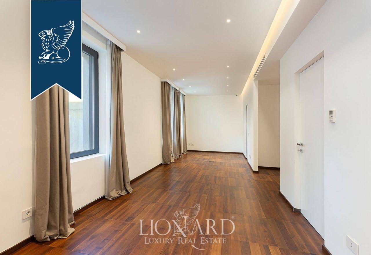 Апартаменты в Милане, Италия, 250 м² - фото 7