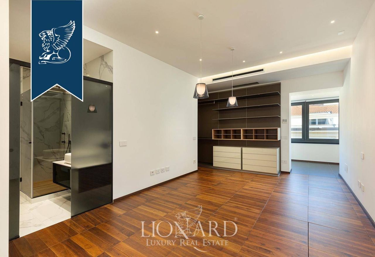 Апартаменты в Милане, Италия, 250 м² - фото 8