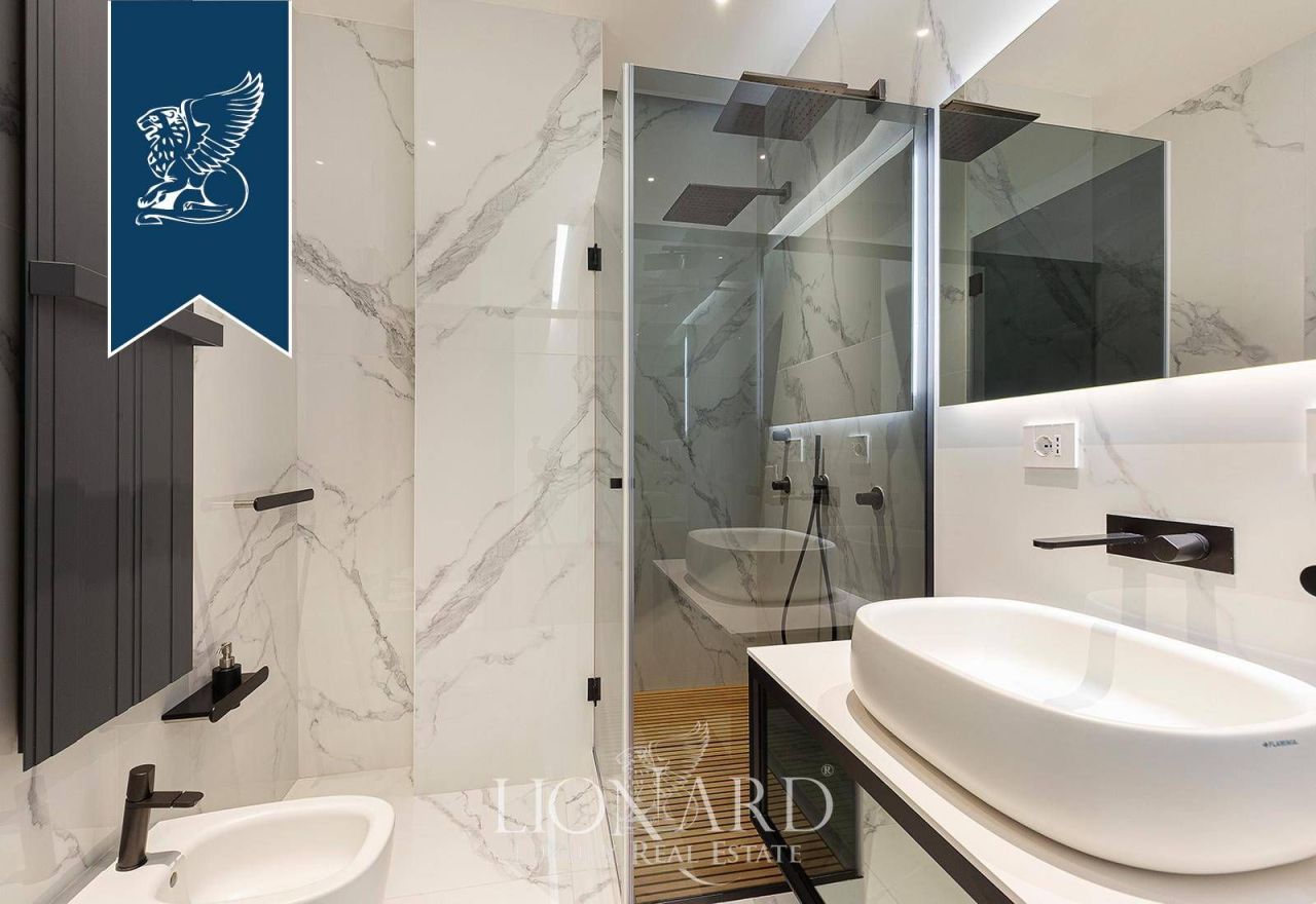 Апартаменты в Милане, Италия, 250 м² - фото 13