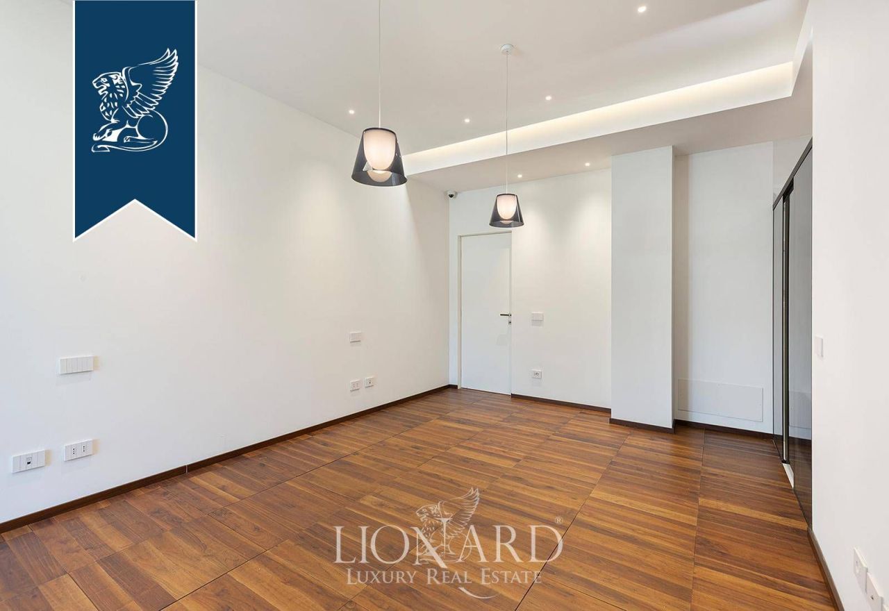 Апартаменты в Милане, Италия, 250 м² - фото 17