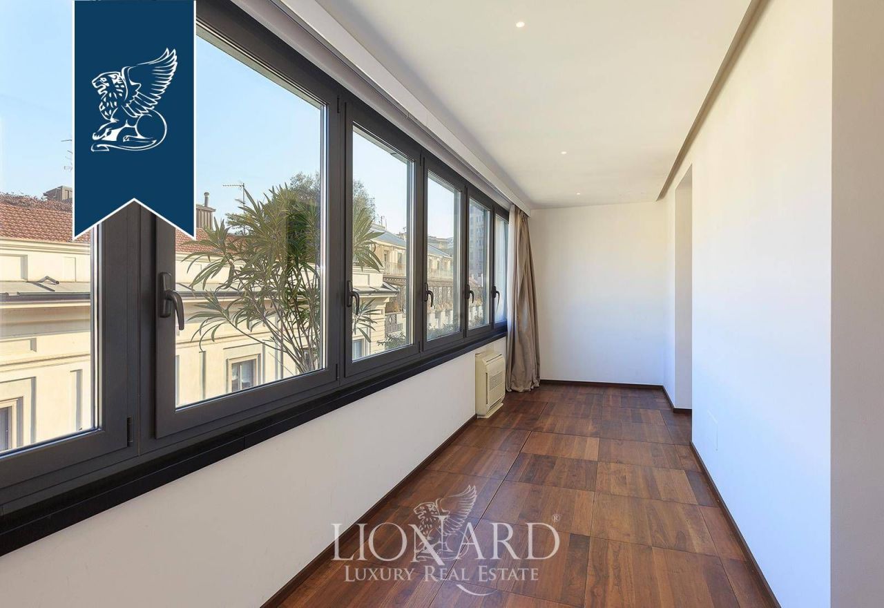 Апартаменты в Милане, Италия, 250 м² - фото 18